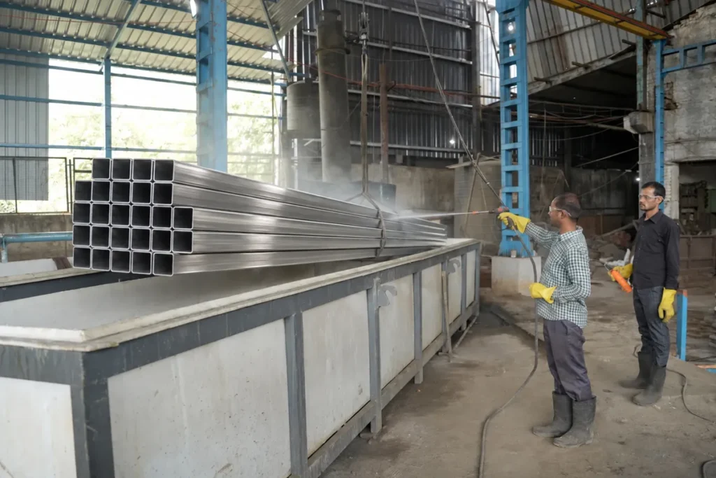 SS 304 Square Pipe